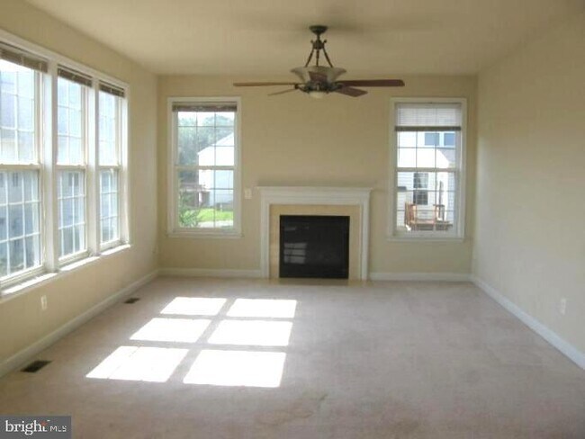 Photo - 4207 Talon Dr