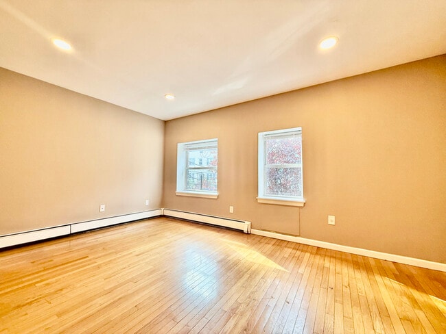 Photo - 117 Park Hill Ave