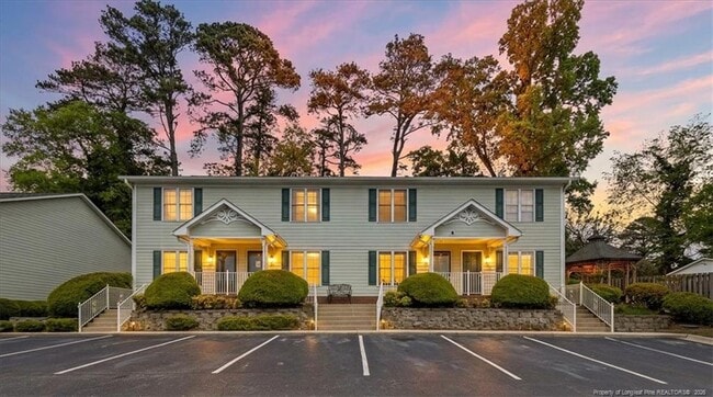 Building Photo - 421 Cityview Ln