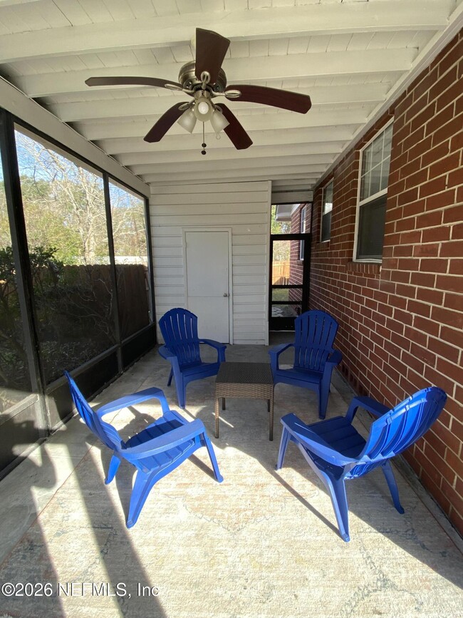 Photo - 2925 Dellwood Ave