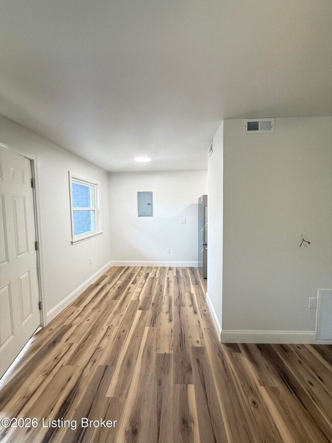 Photo - 1710 Gagel Ave