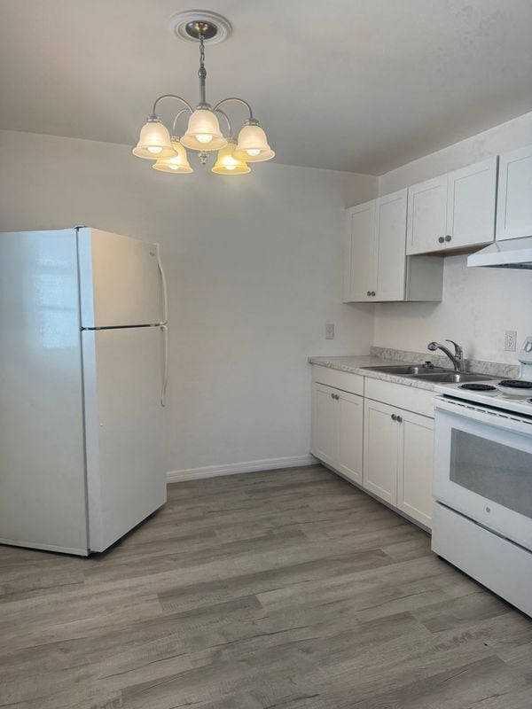 Photo - 1442 E 1st Ave