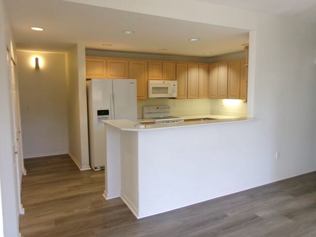 Photo - T0365 - MOANALUA VILLAGE #11H Unit Moanalua Village #11H