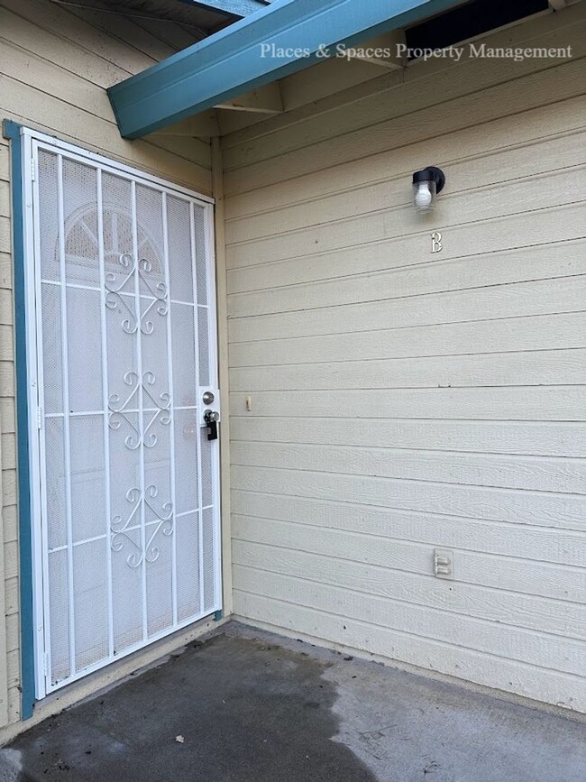 Photo - second20712 Unit B