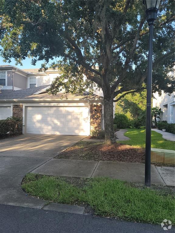 Building Photo - 19239 Stone Hedge Dr Rental