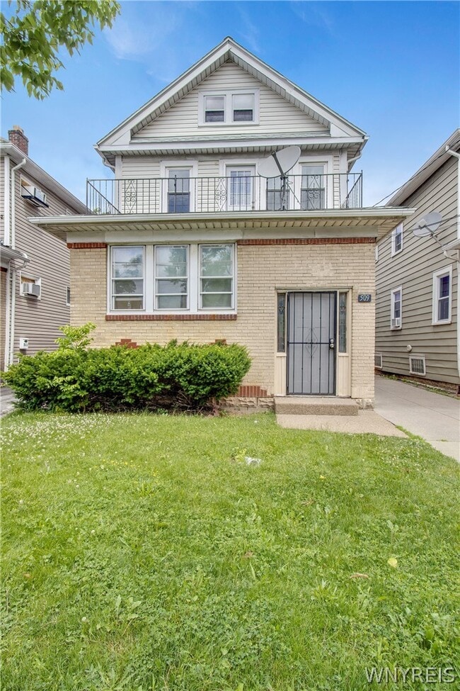 Photo - 509 Hinman Ave