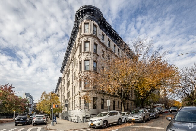 Photo - 492 Convent Ave