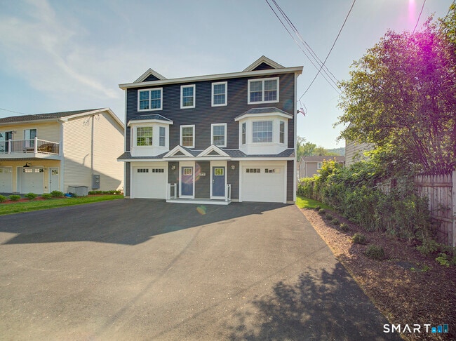 Photo - 44 Mettler St Unidad A