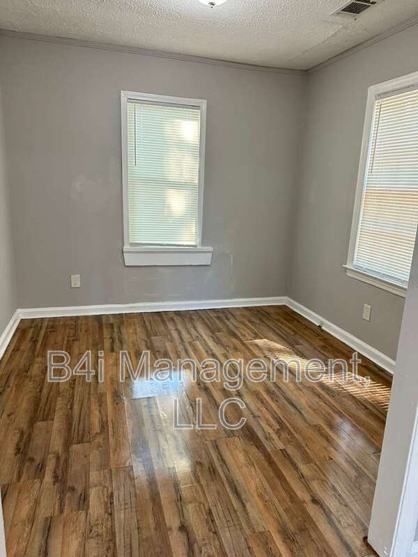 Photo - 1240 Rocky Creek Rd