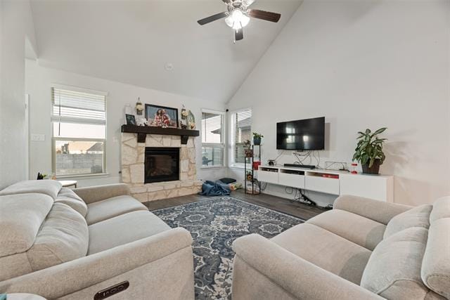 Photo - 1312 Canary Ln