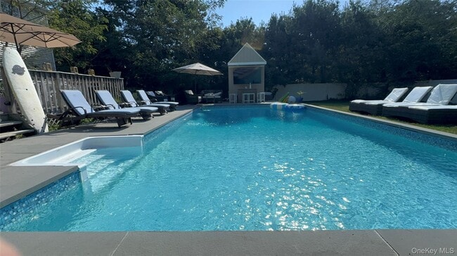 Building Photo - 30 Lewis Rd