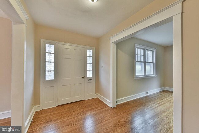 Photo - 27 Bysher Ave