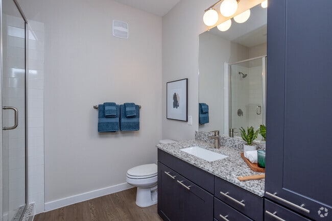 2BR, 2BT - 1179SF