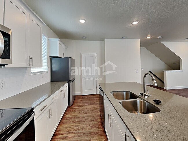 Photo - 6033 W Copperhawk Dr