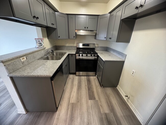 Photo - 1325 Hoover S St Unit 307