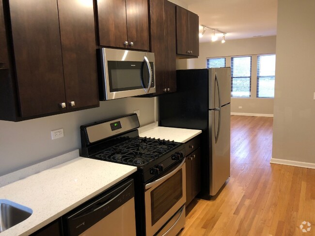 Building Photo - 3217 W Cullom Ave Rental