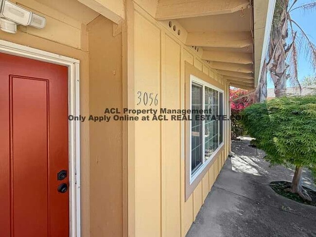 Photo - 3056 Stonehenge Rd