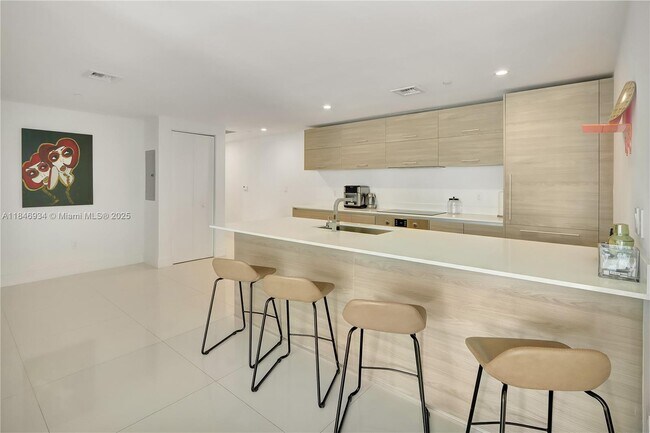Photo - 1300 S Miami Ave