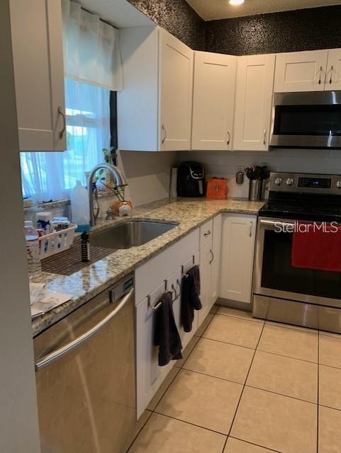 Photo - 6048 Merril St