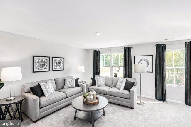 Building Photo - 112 Hamilton Ln.