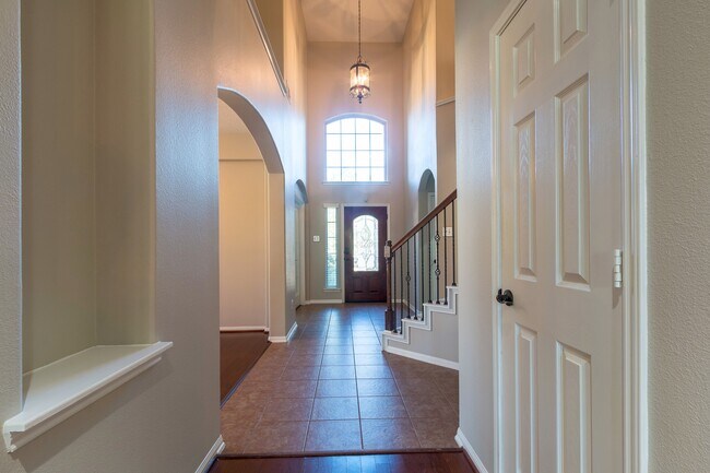 Photo - 23 Bay Mills Pl