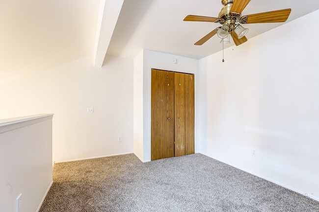 Green Pine Acres Apartments