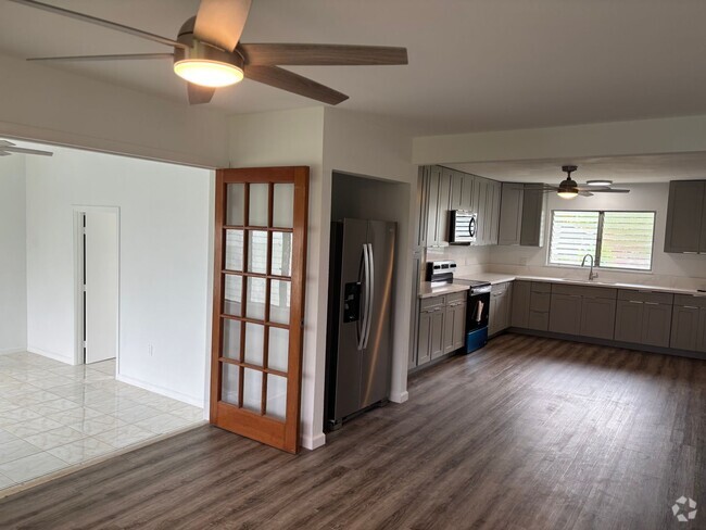 Building Photo - OAHU9366 - Keep all tenants MTM - Owner ma... Unit Front Rental