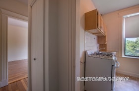 Building Photo - 1160 Commonwealth Ave Rental