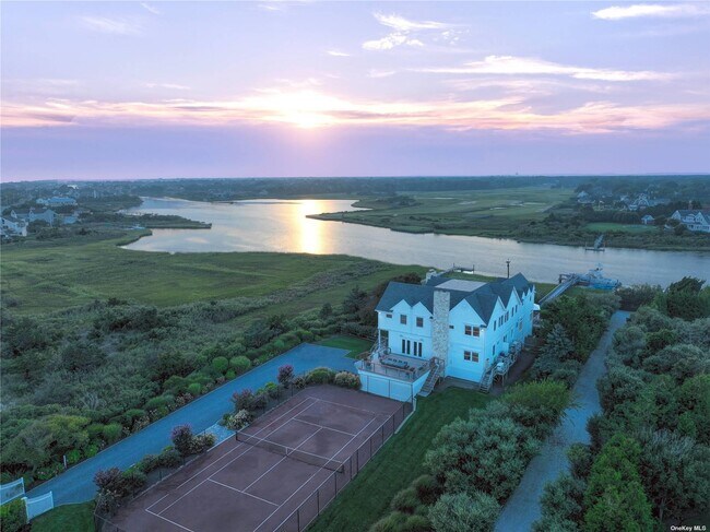 Photo - 157 Dune Rd