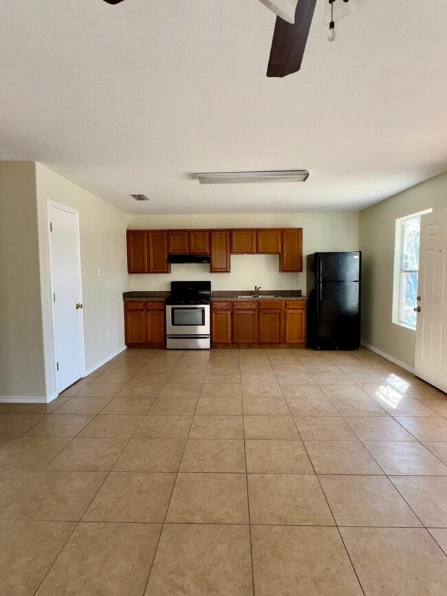 Photo - 3807 Katiana Dr