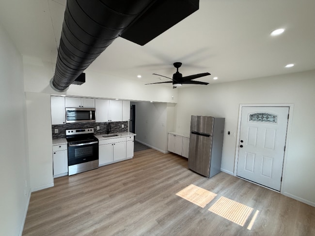 205 N Furnace St Unit 2