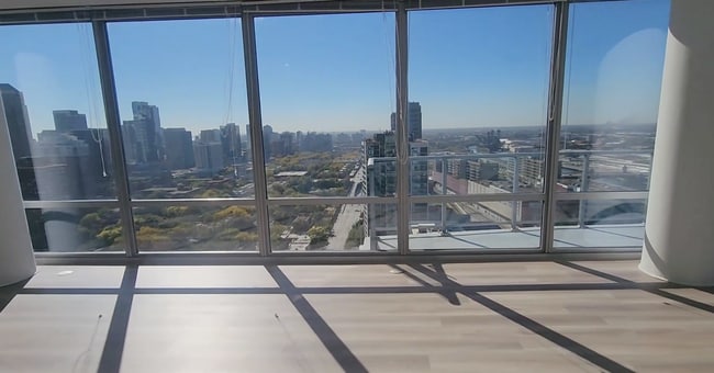 Photo - 111 W Polk St