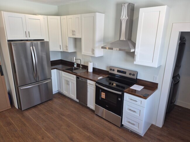 Photo - 13 Birch Meadow Rd Unit 13