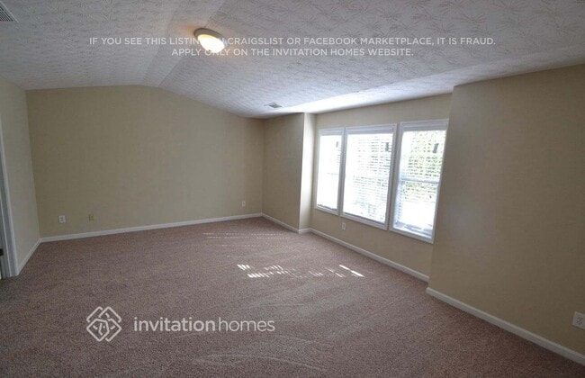 Photo - 596 Pond Lillies Rd SE