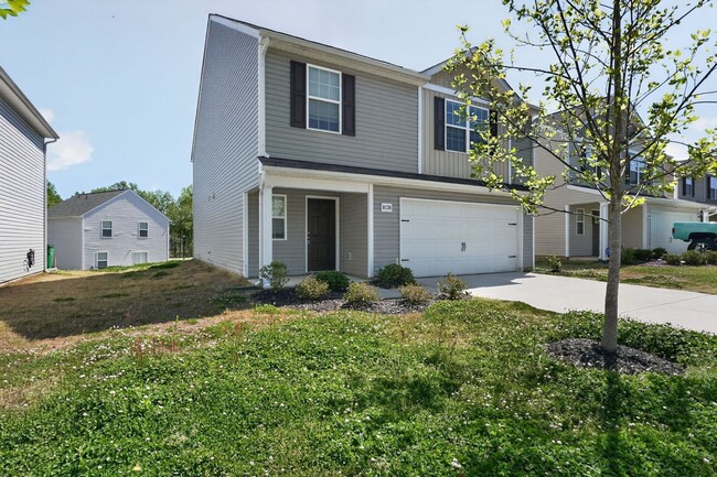 Photo - Spacious 4BR House in Charlotte