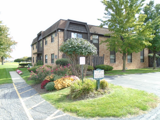 3141 Manley Rd