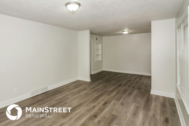 Photo - 3621 Mozelle St