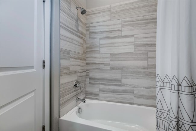 Building Photo - 7170 Borland Dr