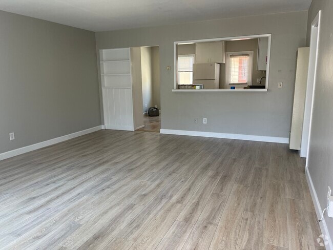 Building Photo - 1159 Felspar St Unit 1159 Rental