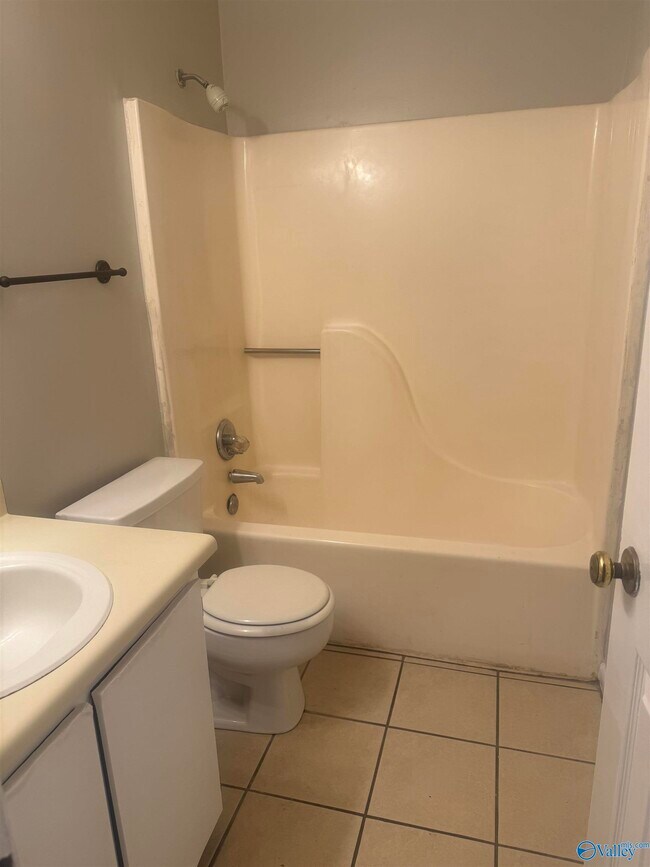 Photo - 4920 Cotton Row NW Unit B