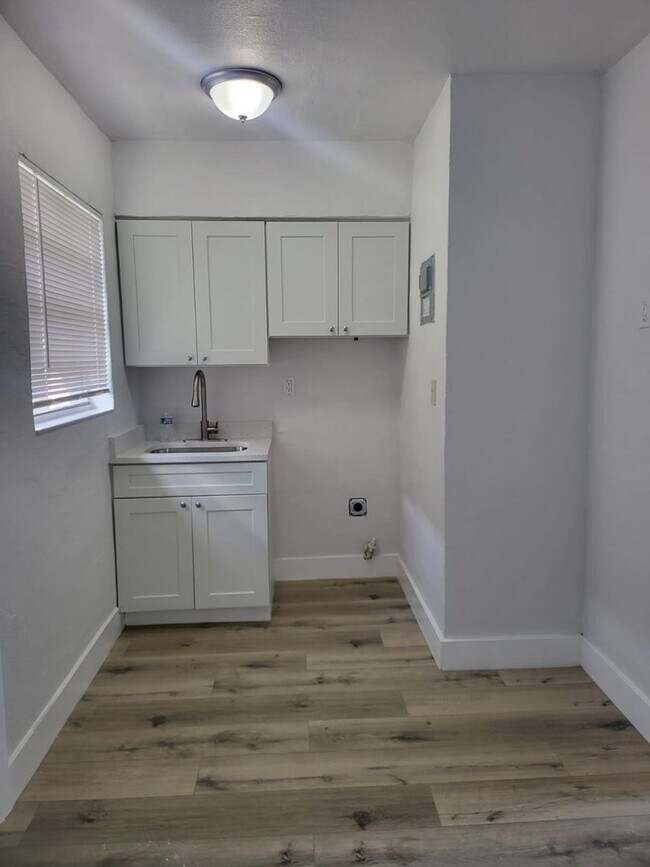 Photo - LC 08:137 SW 5th CT Unit 2