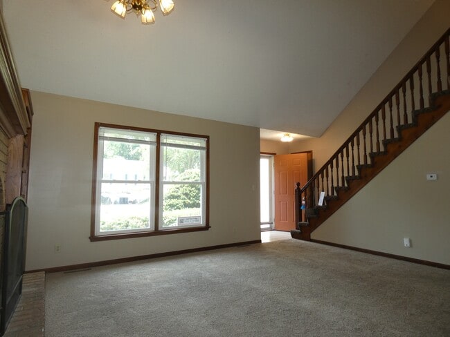 Photo - 208 NW 101 St