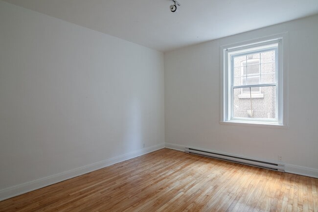 Photo - 2100 Rue du Fort Unité 410