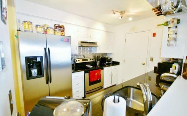 Photo - 183 Livingston Pl Unit 2