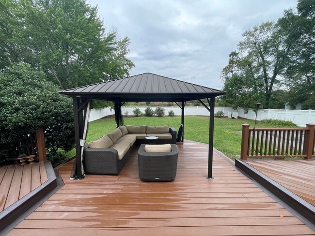 Photo - Gayton Green 4 Bedroom  2.5 Bath Home