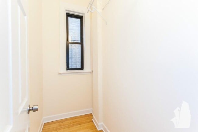 Photo - 2134 W Concord Pl