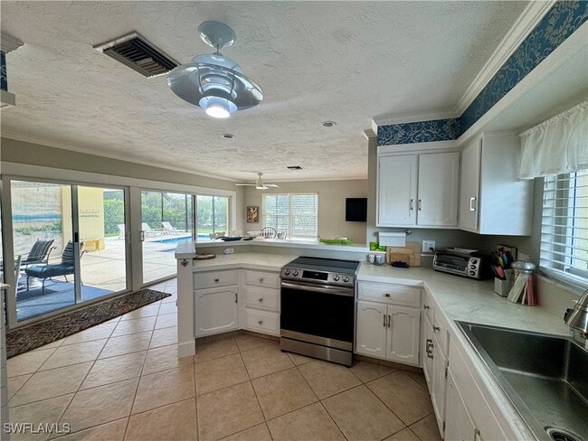 Photo - 1249 Fruitland Ave