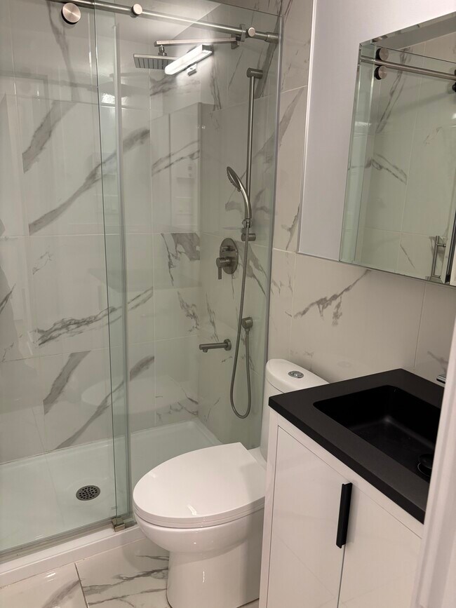 Photo - 4820 De La Côte-Sainte-Catherine