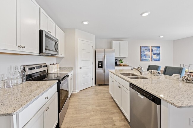 Photo - 1949 Tree Swallow Dr