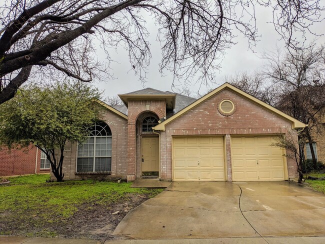 Nice single story home in Keller ISD - Nice single story home in Keller ISD